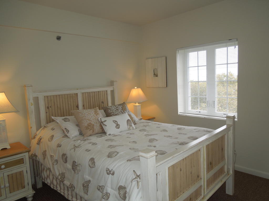 Montauk Manor Hotel Room photo A bedroom